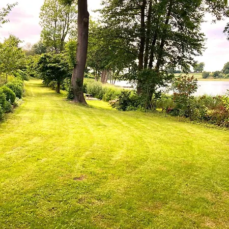 Haus Nr 2 - Kraehennest Сasa de vacaciones Scharbeutz