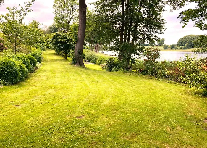 Haus Nr 2 - Kraehennest Semesterbostad Scharbeutz